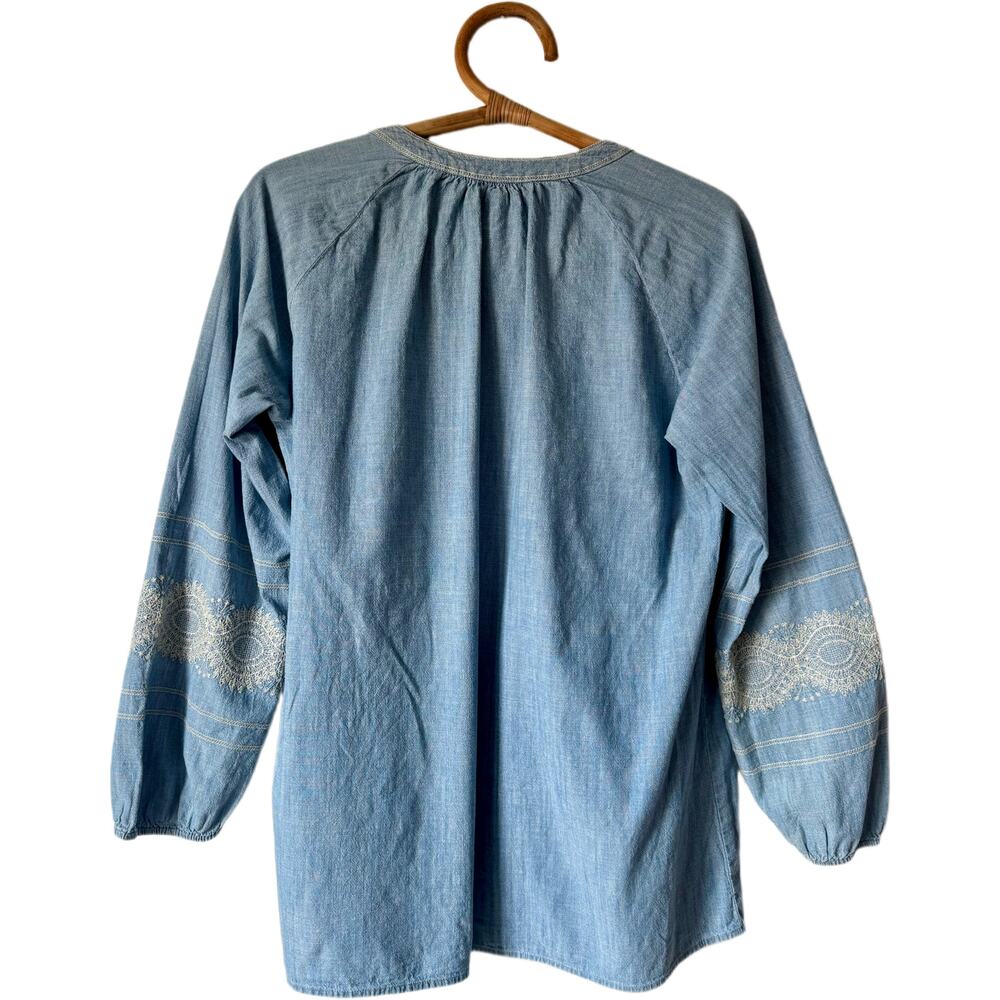 J. Jill Chambray Embroidered 100% Cotton Denim Peasant Tunic Top Tassel Boho M - Picture 3 of 6